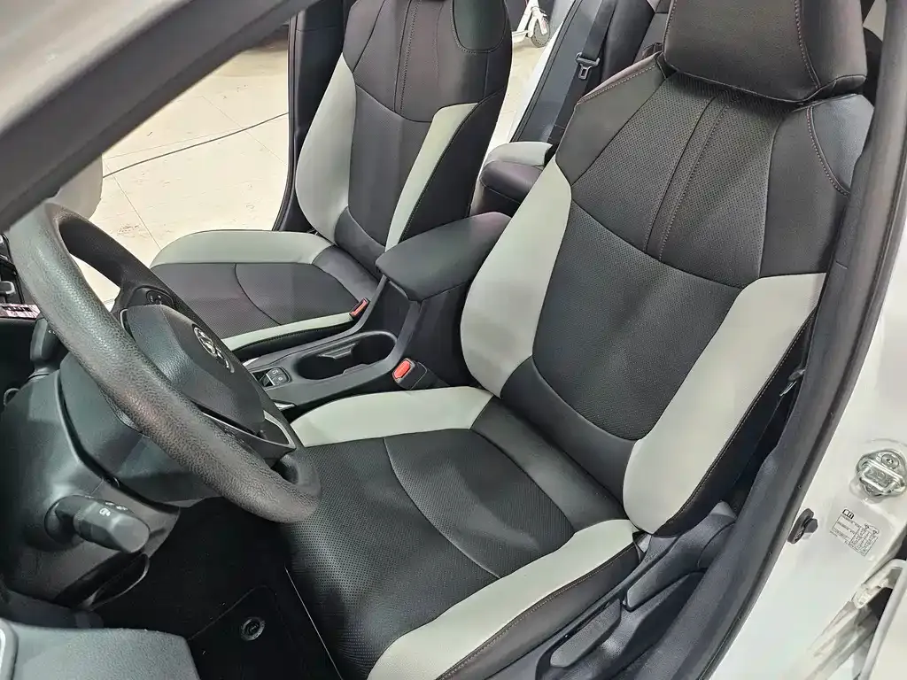 Toyota Corolla 2022 из CN, фото 6