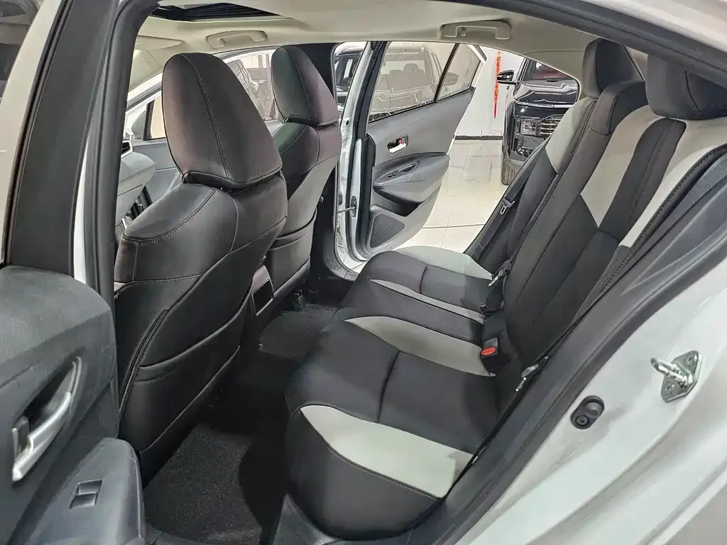 Toyota Corolla 2022 из CN, фото 5