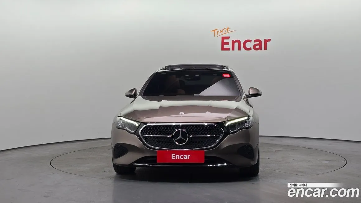 Mercedes-Benz E-Class 2025 из KR, фото 2