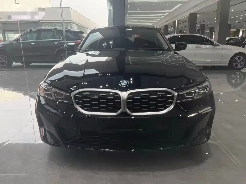 BMW 3 Series 2023 из CN, фото 3