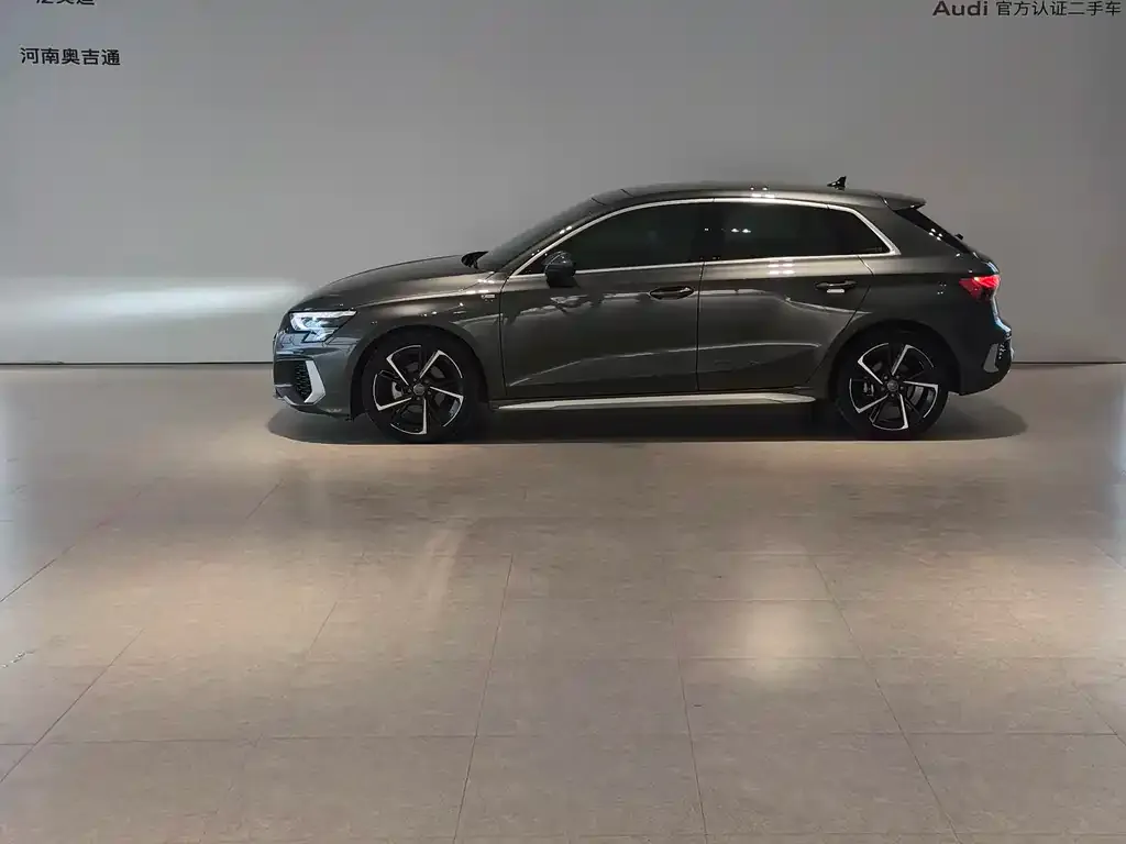 Audi A3 2022 из CN, фото 5