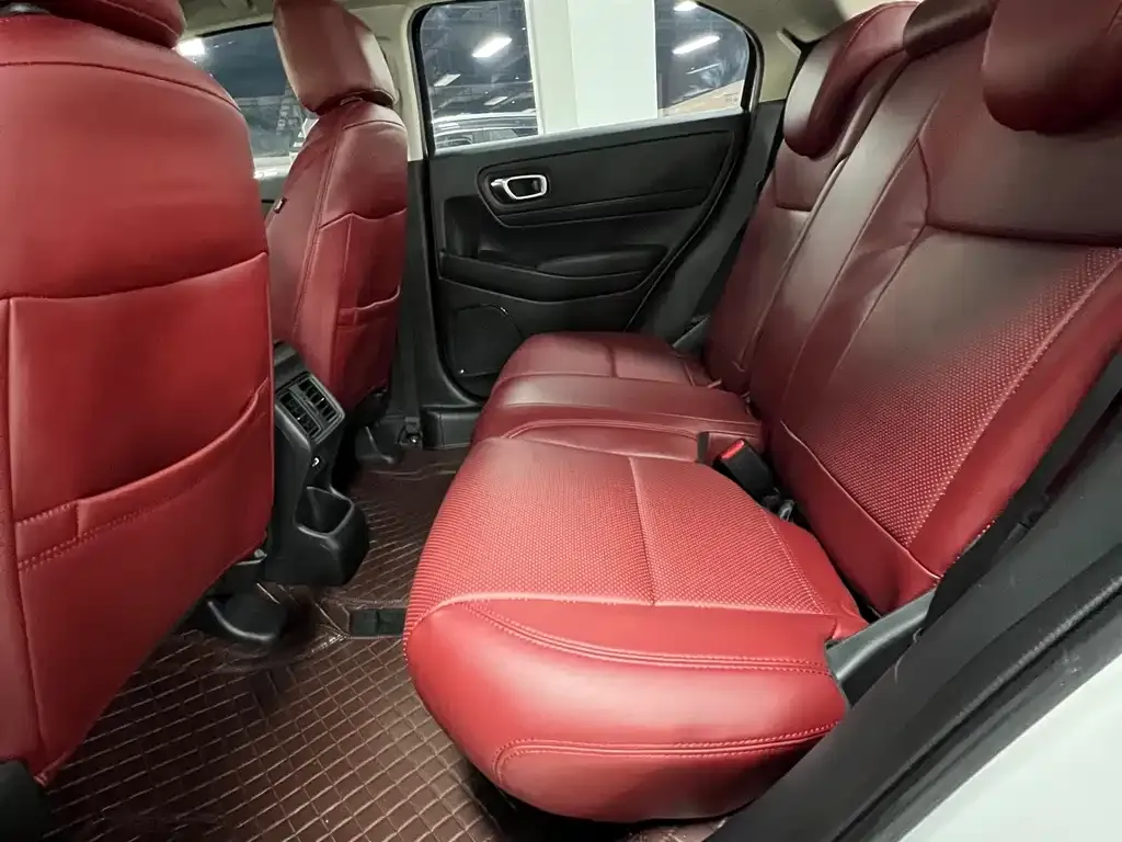 Honda Vezel 2023 из CN, фото 8