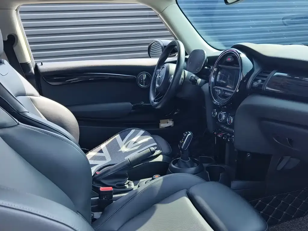 MINI Cooper (3-door) 2021 из CN, фото 3