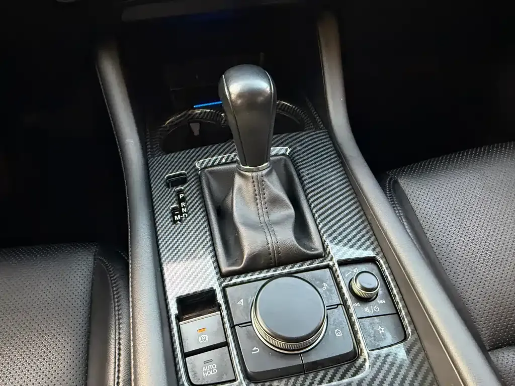 Mazda 3 Axela 2021 из CN, фото 9