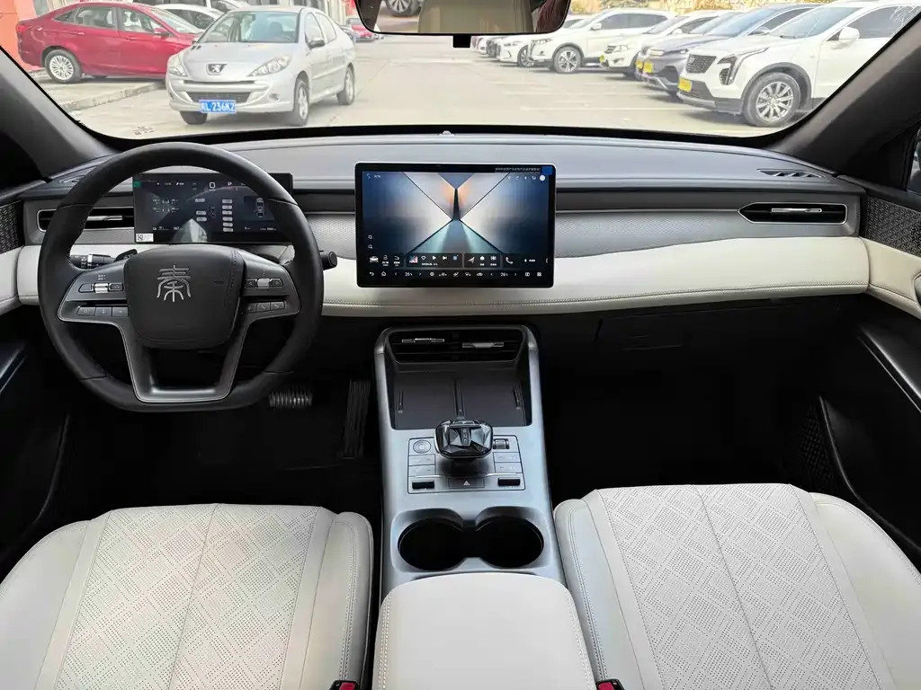 BYD Qin PLUS 2025 из CN, фото 3
