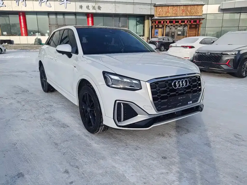 Audi Q2L 2022 из CN, фото 5