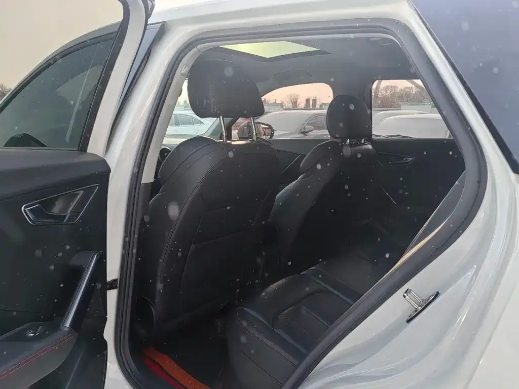 Audi Q2L 2022 из CN, фото 6
