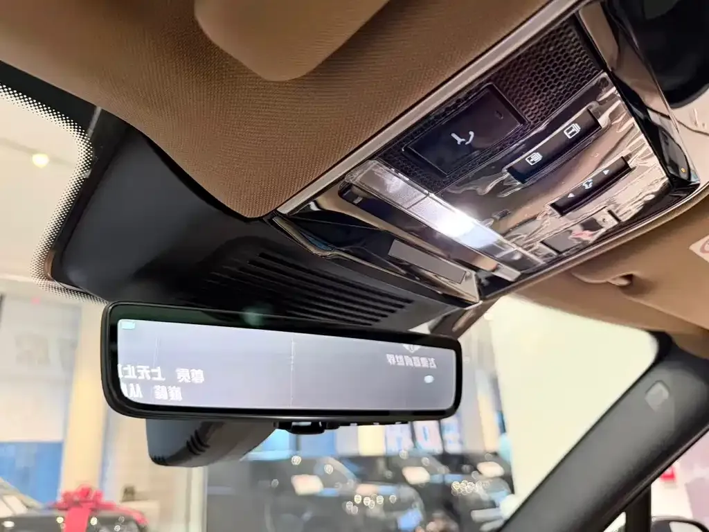Land Rover Range Rover 2023 из CN, фото 4