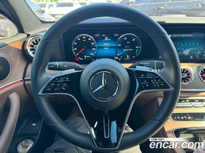 Mercedes-Benz E-Class 2023 из KR, фото 10