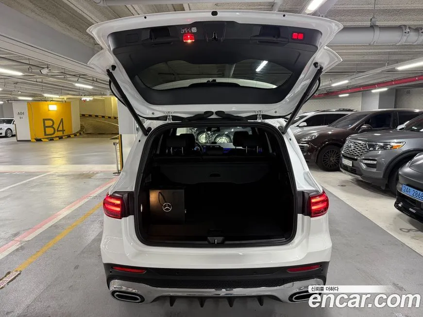 Mercedes-Benz GLB-Class — фото 10