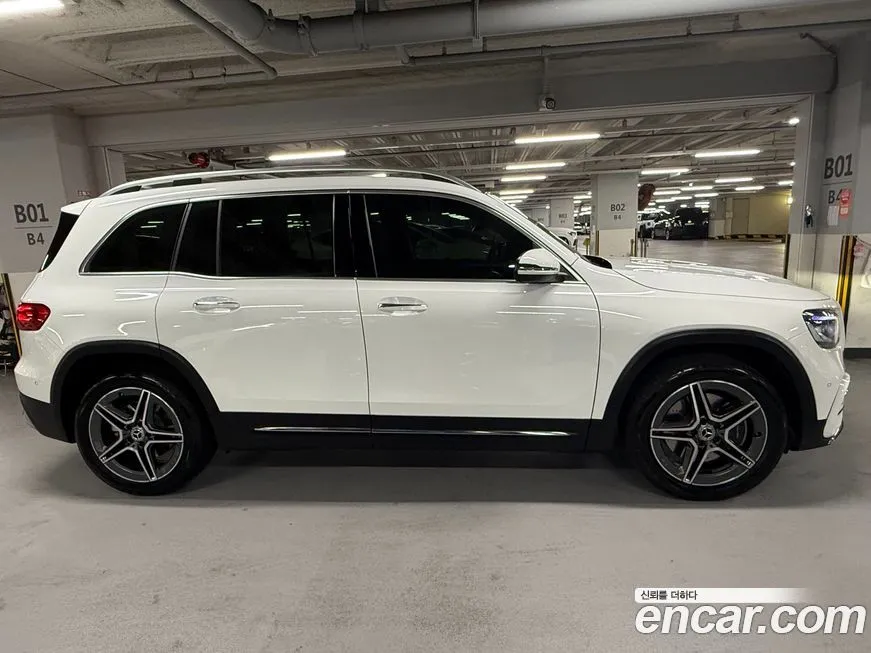 Mercedes-Benz GLB-Class — фото 3