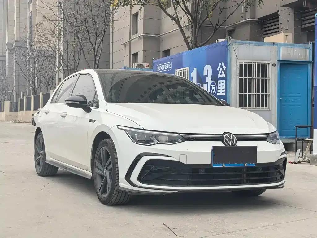 Volkswagen Golf 2021 из CN, фото 10