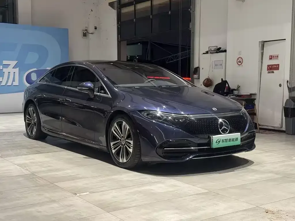 Mercedes-Benz EQS 2023 из CN, фото 2