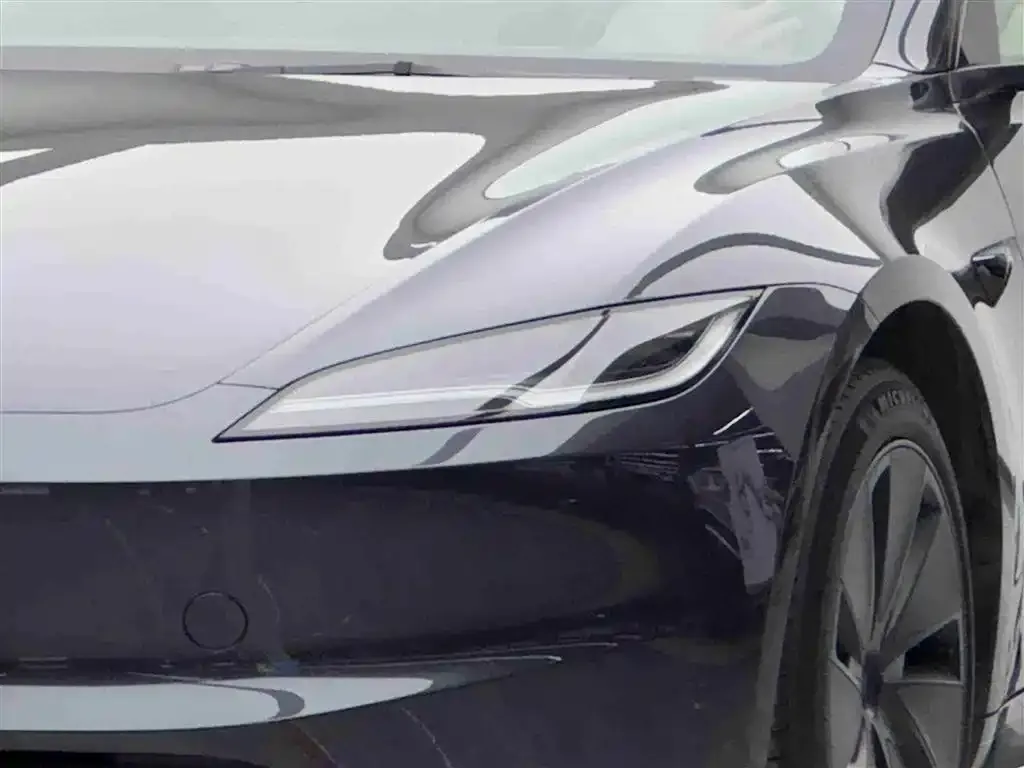 Tesla Model 3 2025 из CN, фото 4