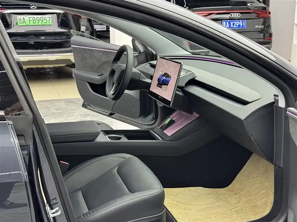 Tesla Model 3 2025 из CN, фото 3