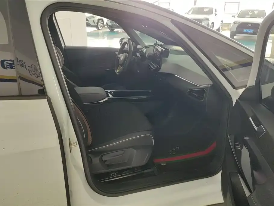 Volkswagen ID.3 2023 из CN, фото 3