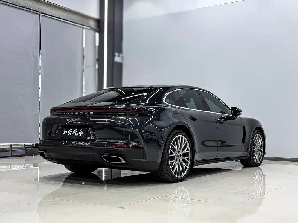 Porsche Panamera 2026 из CN, фото 3
