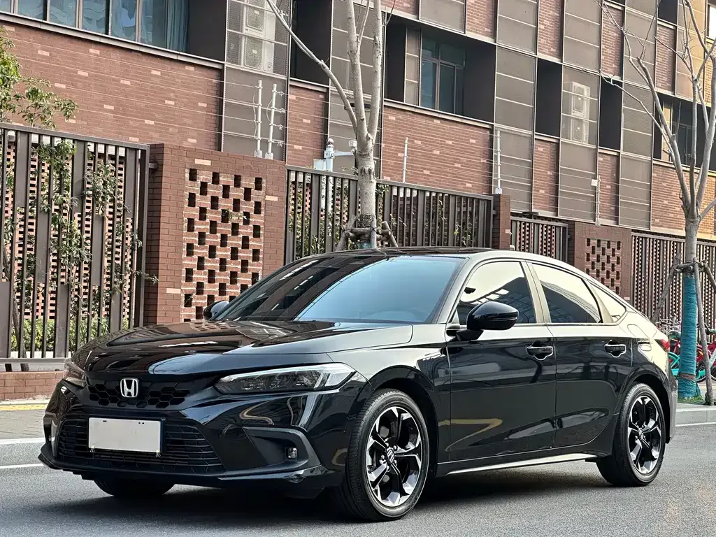 Honda Civic 2024 из CN, фото 1