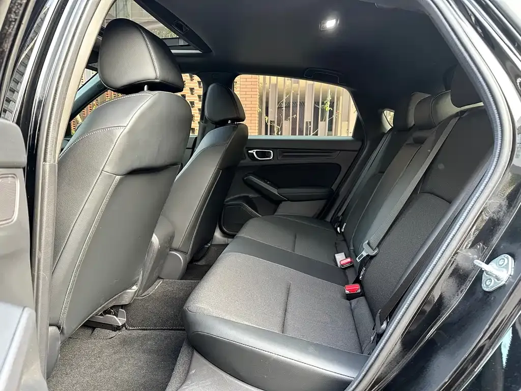Honda Civic 2024 из CN, фото 4