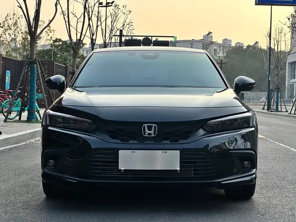 Honda Civic 2024 из CN, фото 5