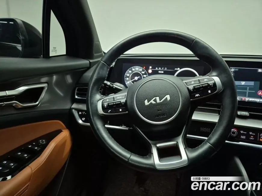 Kia Sportage — фото 7