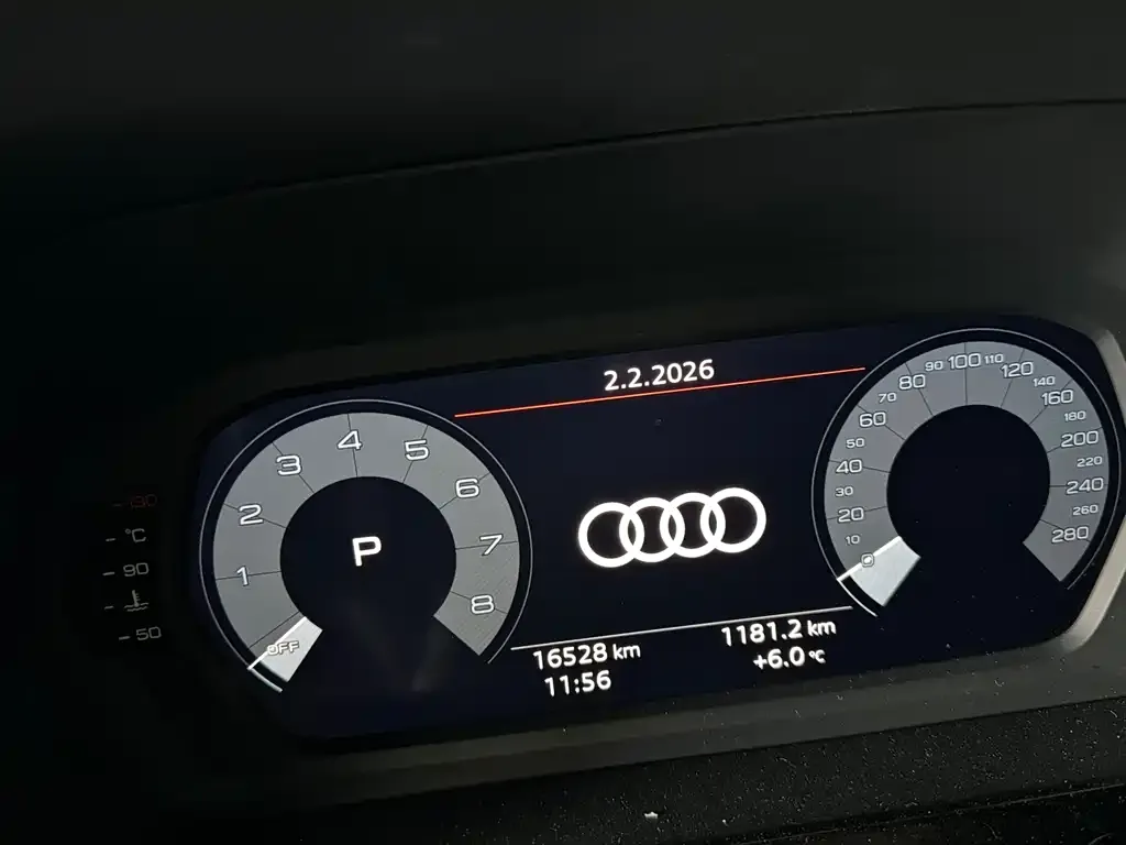 Audi A3 2023 из CN, фото 3