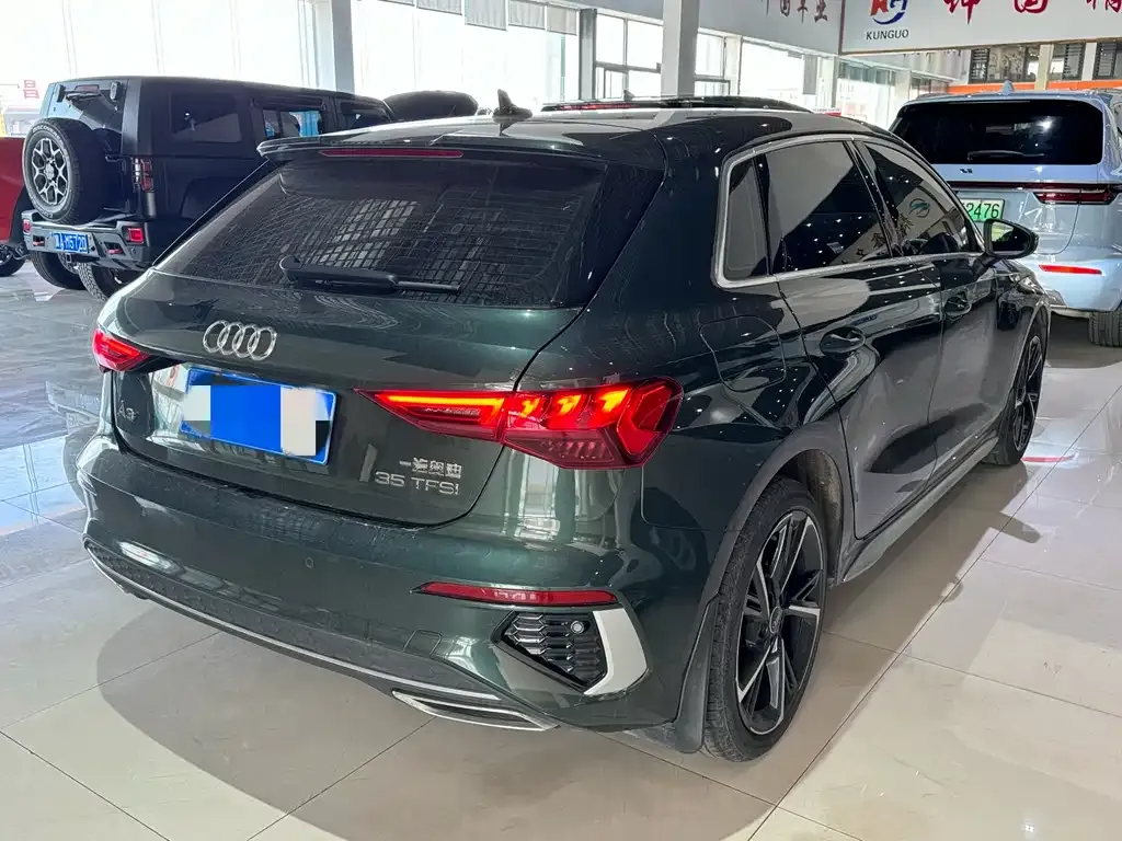 Audi A3 2023 из CN, фото 6
