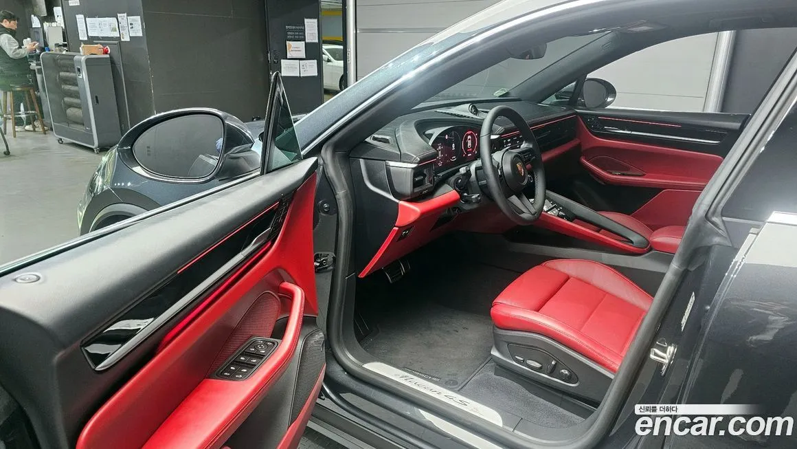 Porsche Macan 2025 из KR, фото 8