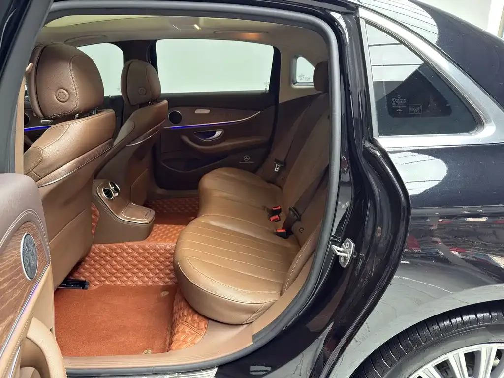 Mercedes-Benz E-Class 2022 из CN, фото 8