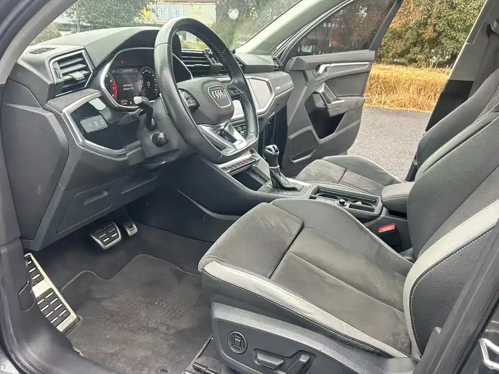 Audi Q3 2022 из CN, фото 5