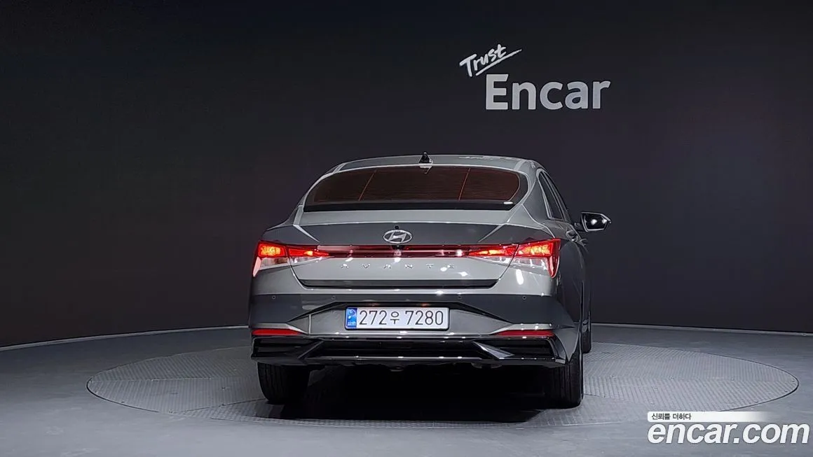 Hyundai AVANTE 2022 из KR, фото 4