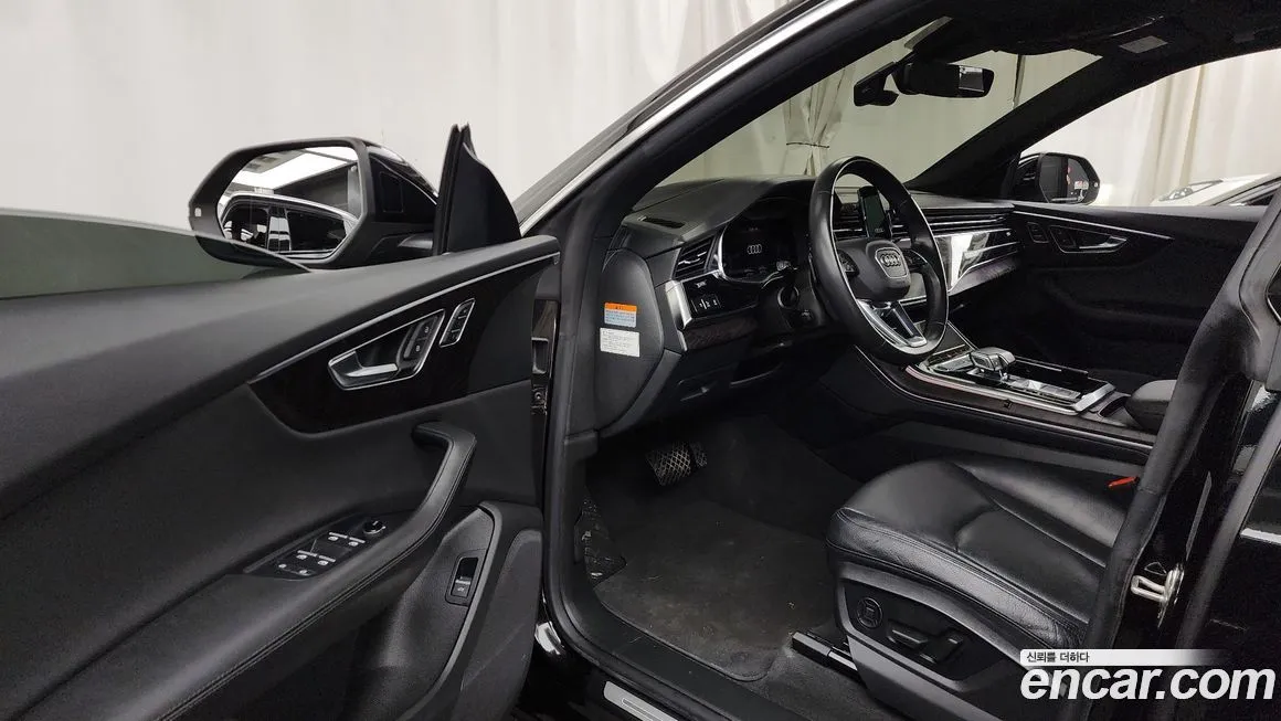 Audi Q8 2022 из KR, фото 8