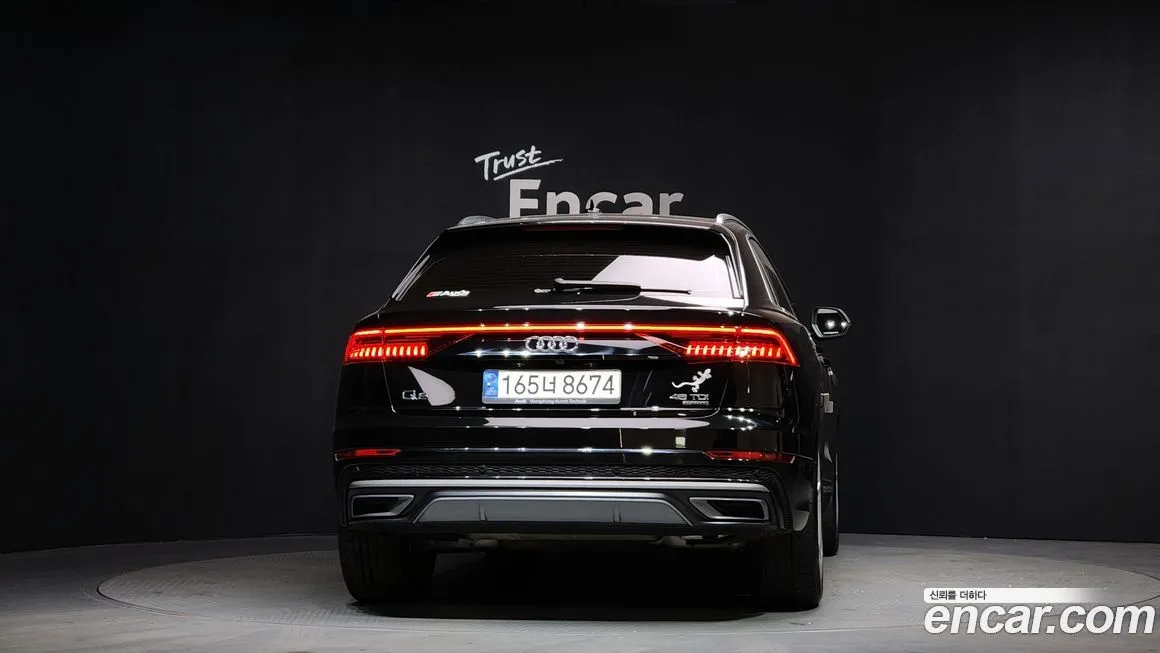 Audi Q8 2022 из KR, фото 2