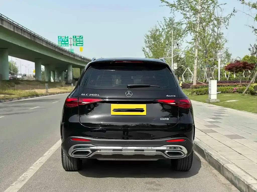 Mercedes-Benz GLC 2023 из CN, фото 3