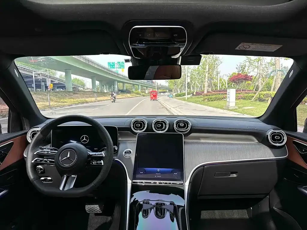 Mercedes-Benz GLC 2023 из CN, фото 8