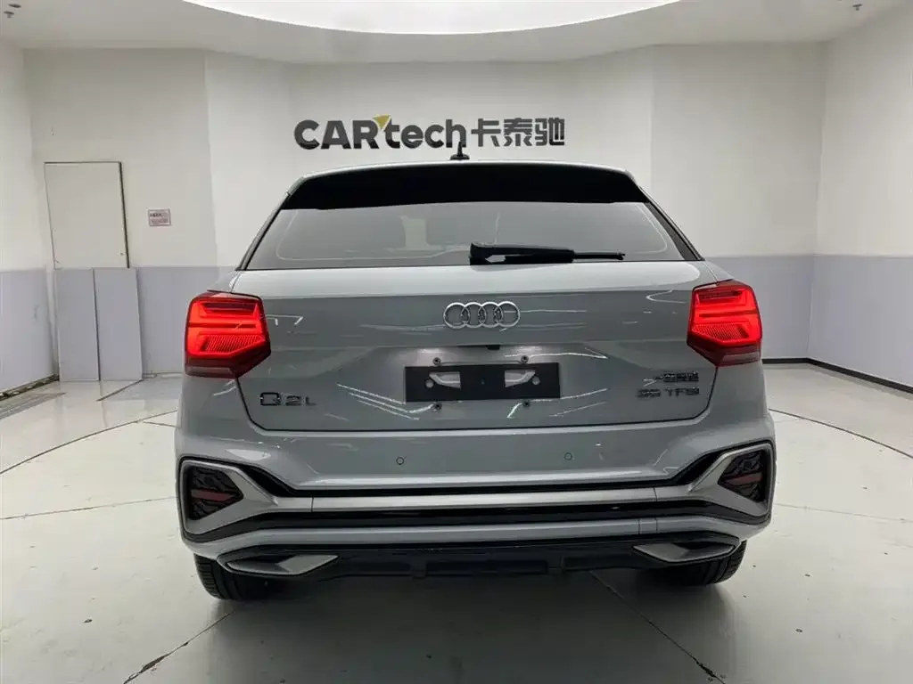 Audi Q2L 2023 из CN, фото 9