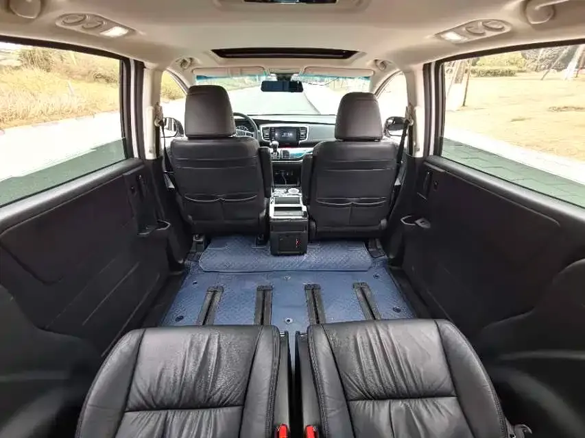 Honda Odyssey 2021 из CN, фото 3