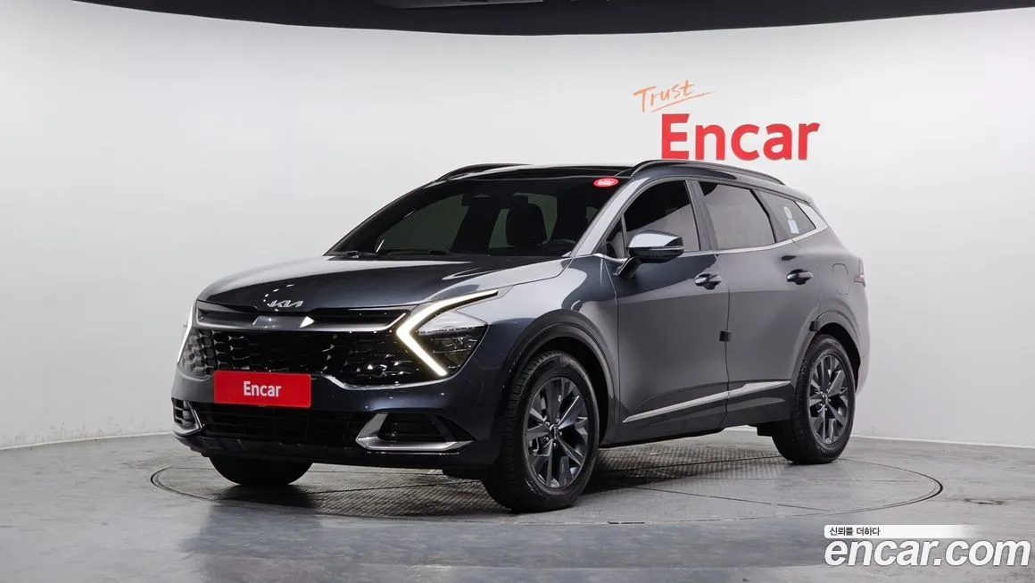 Kia Sportage — фото 1