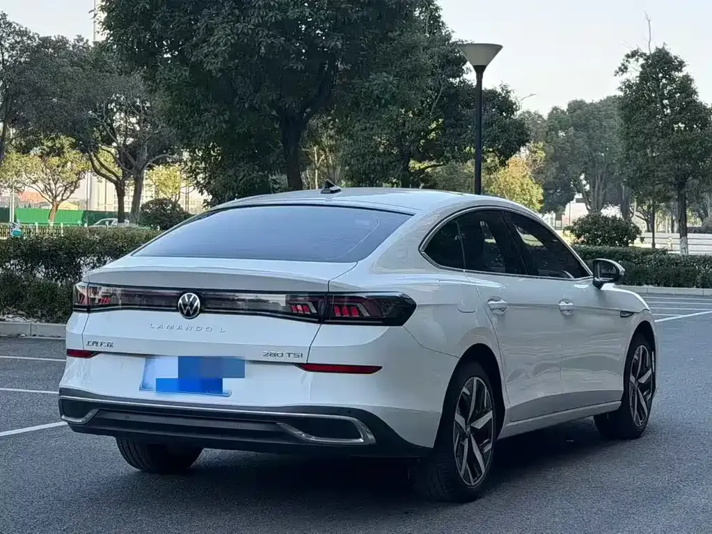 Volkswagen Lamando 2023 из CN, фото 6