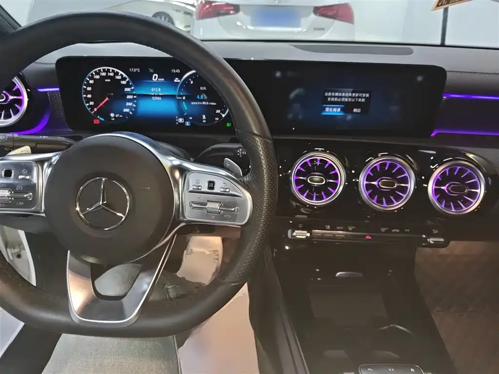Mercedes-Benz A-Class 2023 из CN, фото 9