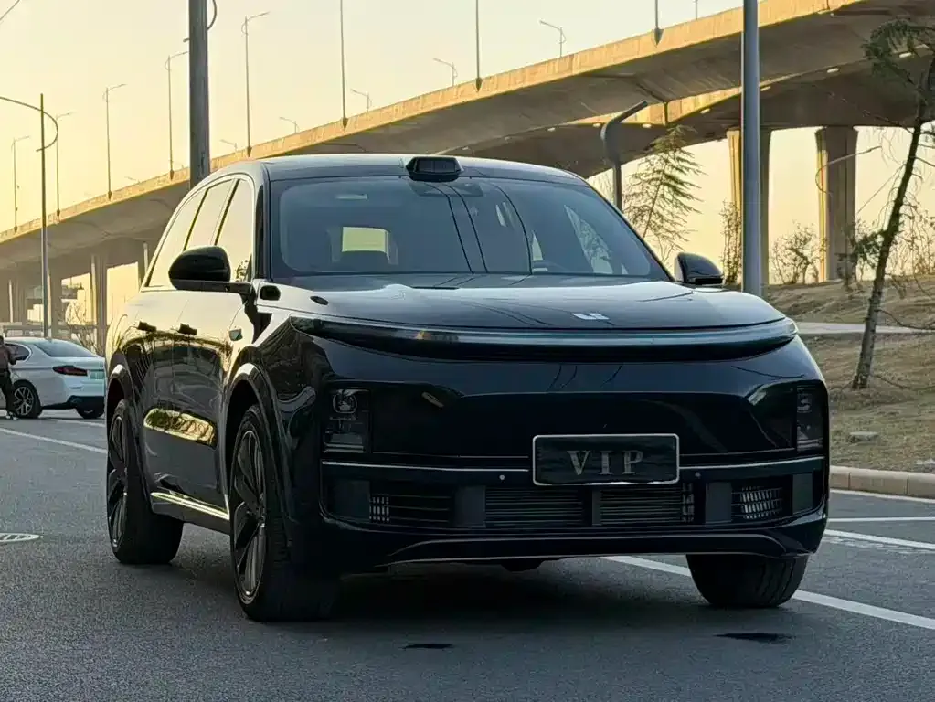 Li Auto L8 2024 из CN, фото 3