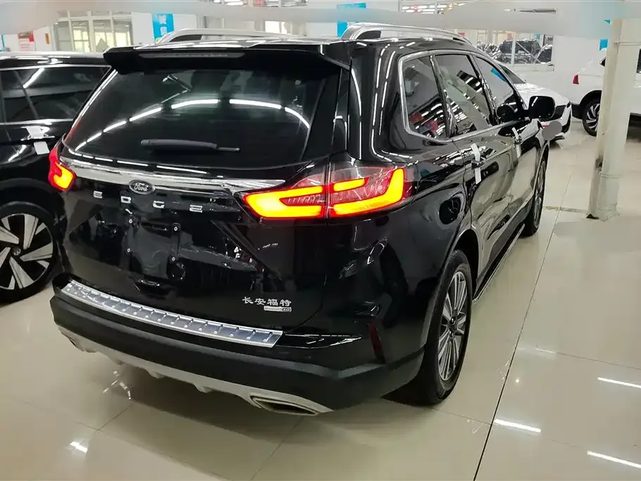 Ford Edge 2022 из CN, фото 9