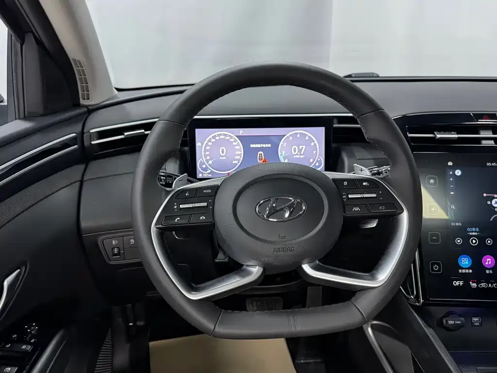 Hyundai Tucson — фото 3