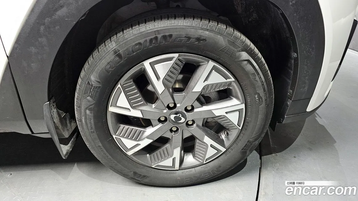 KG Mobility (Ssangyong) Torres 2024 из KR, фото 3