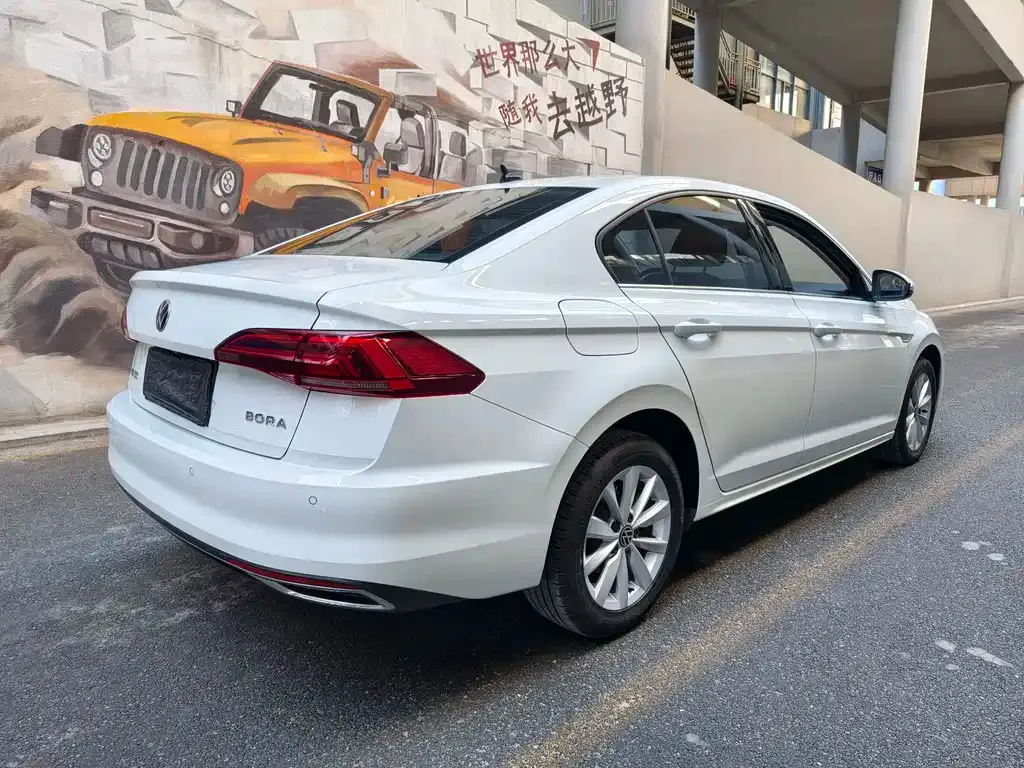 Volkswagen Bora 2022 из CN, фото 10