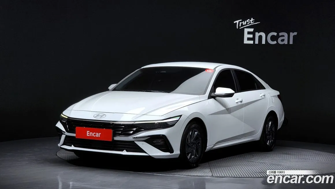 Hyundai AVANTE 2024 из KR, фото 1