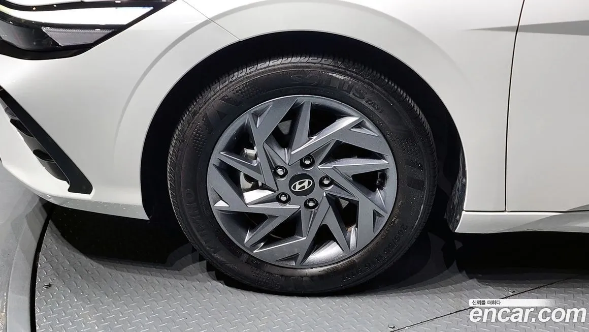 Hyundai AVANTE 2024 из KR, фото 4