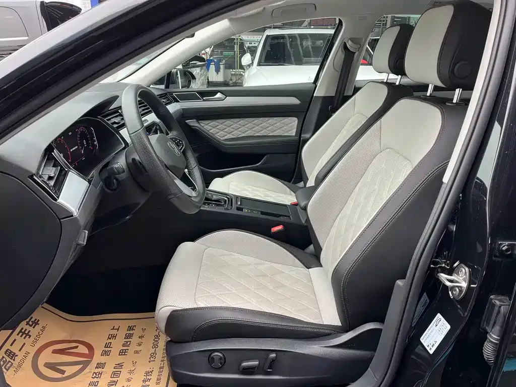 Volkswagen Magotan 2023 из CN, фото 7