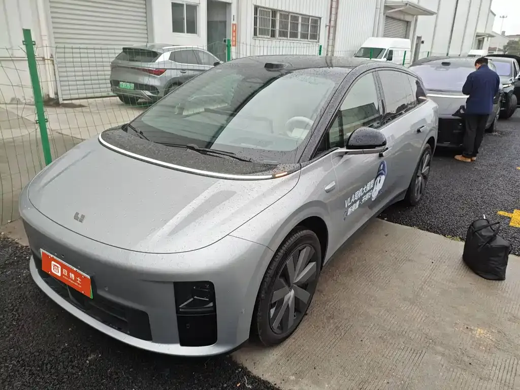 Li Auto i6 2025 из CN, фото 1
