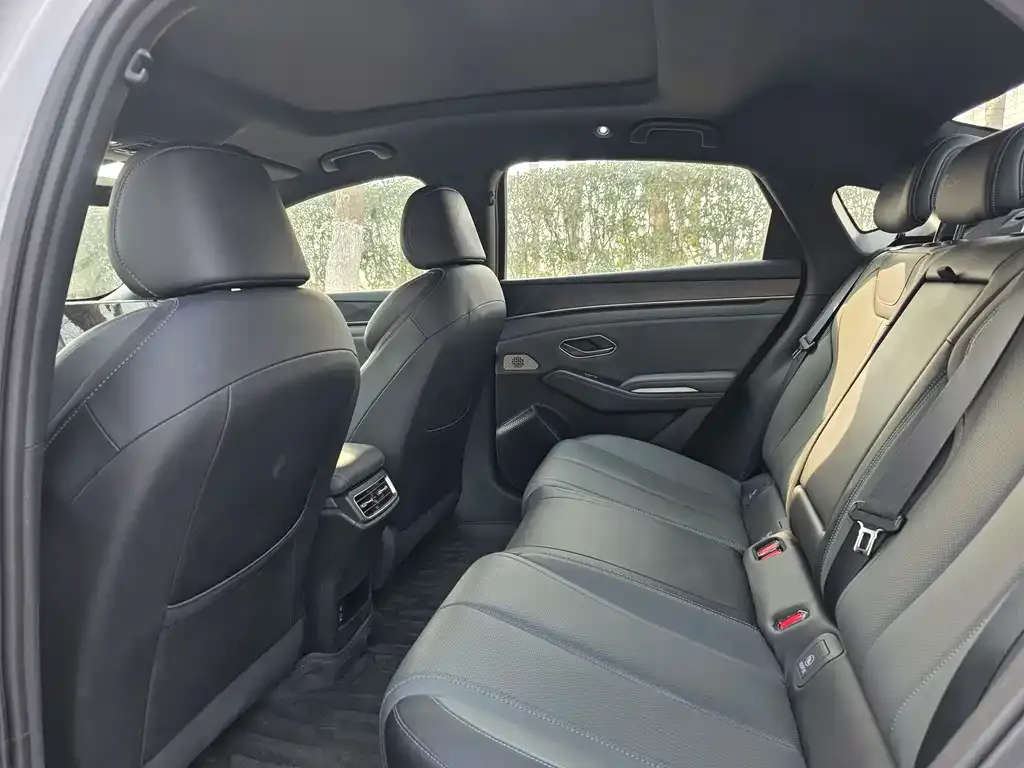 BYD Qin L 2025 из CN, фото 5